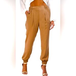 BCBGeneration Women's Pleat Front Elastic Back Waist Pant XL Tan